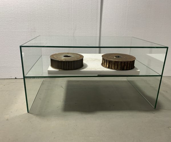 1766644045441-photo-40372